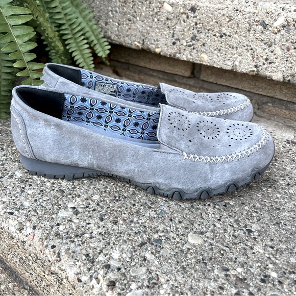 SKECHERS Grey Suede Bikers Expressway Slip Ons Womens Sz 10 Loafer Moccasin - Picture 12 of 14